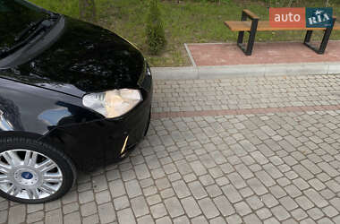 Минивэн Ford Focus C-Max 2008 в 