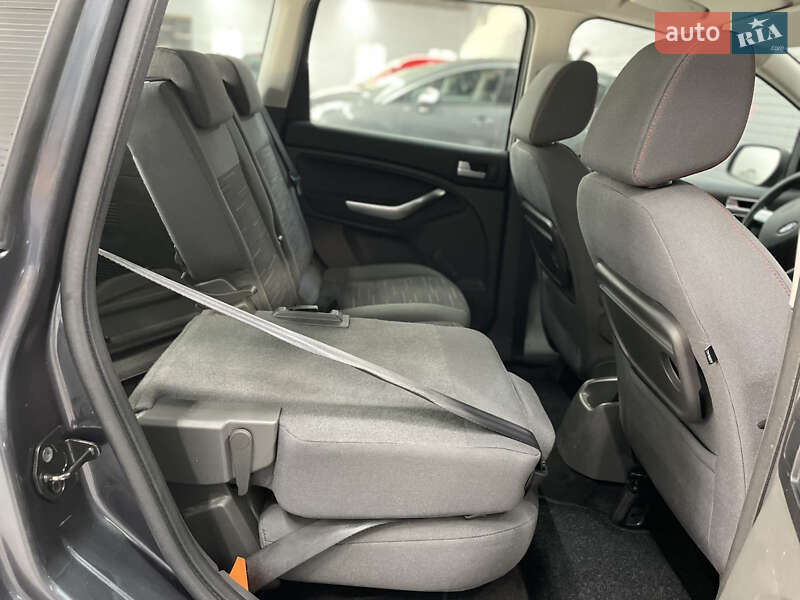 Минивэн Ford Focus C-Max 2010 в Стрые