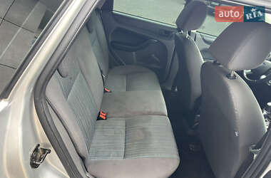 Мінівен Ford Focus C-Max 2005 в 