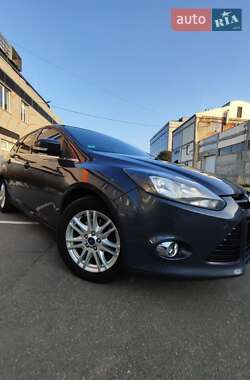 Універсал Ford Focus C-Max 2013 в 