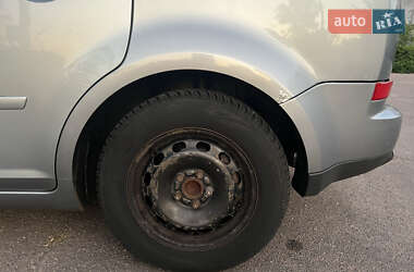 Мінівен Ford Focus C-Max 2004 в 