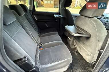 Минивэн Ford Focus C-Max 2004 в 