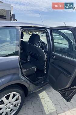 Мінівен Ford Focus C-Max 2005 в 