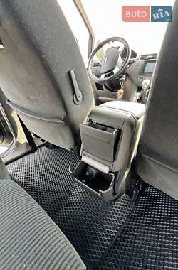 Мінівен Ford Focus C-Max 2005 в 