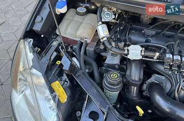 Минивэн Ford Focus C-Max 2005 в 
