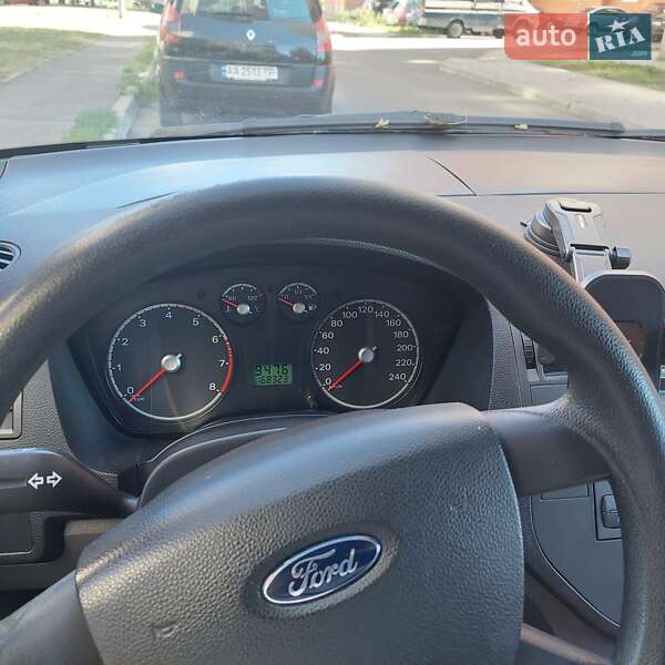 Минивэн Ford Focus C-Max 2006 в Киеве