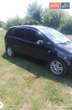 Мінівен Ford Focus C-Max 2006 в 