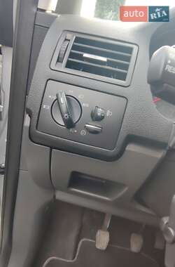 Мінівен Ford Focus C-Max 2006 в 
