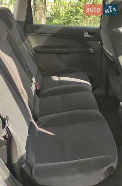 Мінівен Ford Focus C-Max 2006 в 