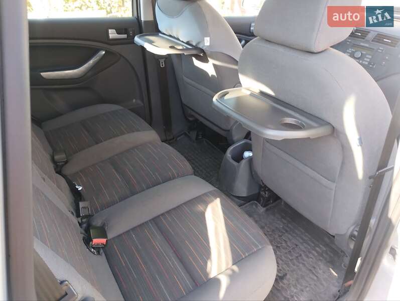Мінівен Ford Focus C-Max 2007 в Конотопі