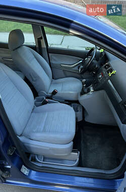 Минивэн Ford Focus C-Max 2007 в 