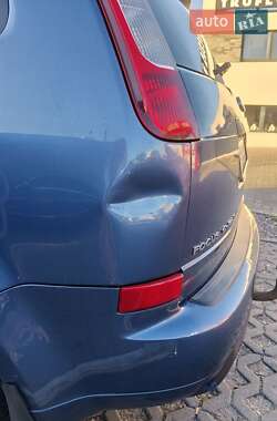 Мінівен Ford Focus C-Max 2005 в 