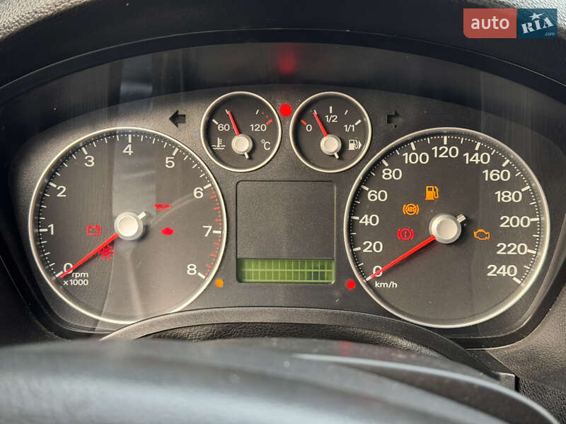 Минивэн Ford Focus C-Max 2003 в Днепре