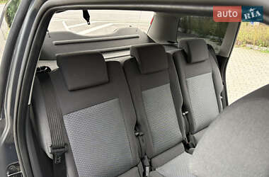 Мінівен Ford Focus C-Max 2005 в 
