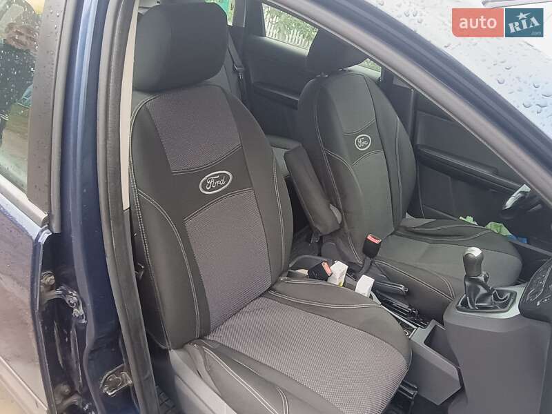 Універсал Ford Focus C-Max 2004 в Тальному фото 12 Універсал Ford Focus C-Max 2004 в Тальному