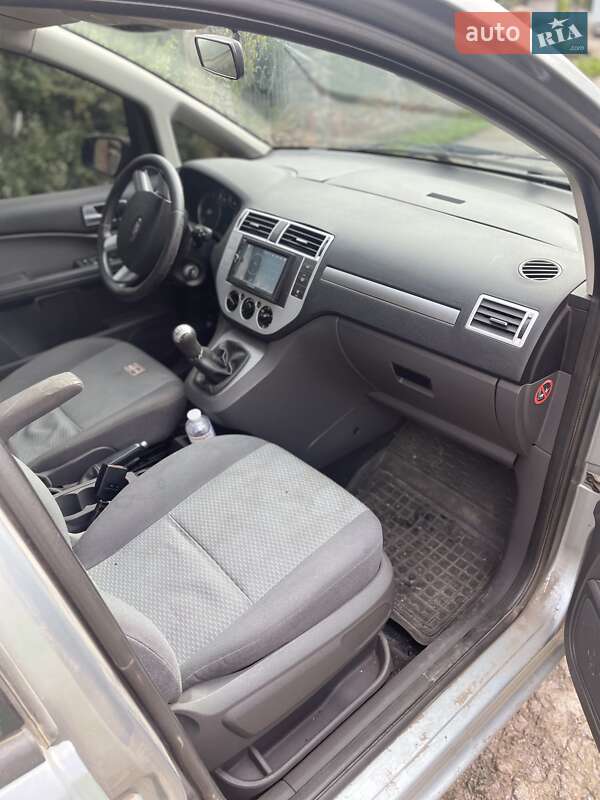 Мінівен Ford Focus C-Max 2003 в 