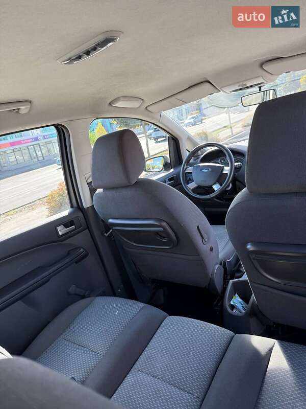 Минивэн Ford Focus C-Max 2006 в Киеве