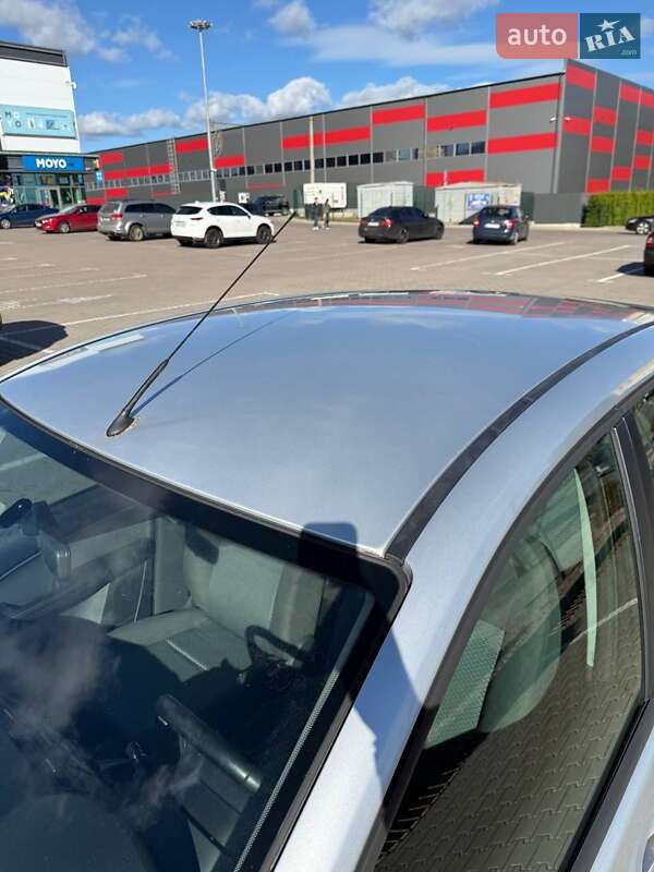 Минивэн Ford Focus C-Max 2006 в Киеве