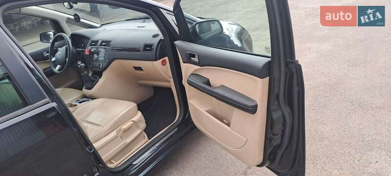 Минивэн Ford Focus C-Max 2003 в Костополе