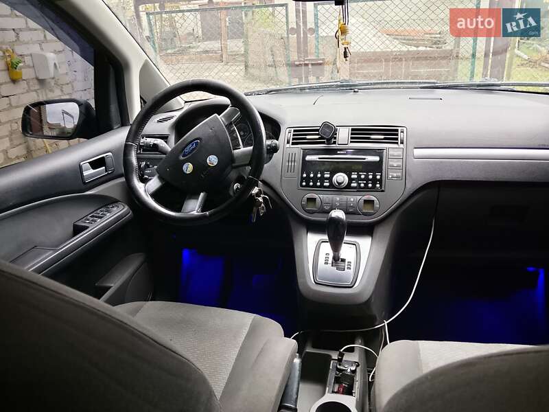 Минивэн Ford Focus C-Max 2006 в Городке