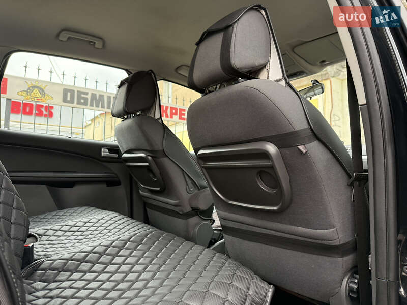 Мінівен Ford Focus C-Max 2006 в Миколаєві