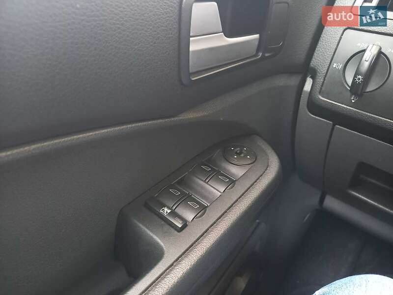 Мінівен Ford Focus C-Max 2005 в Черкасах