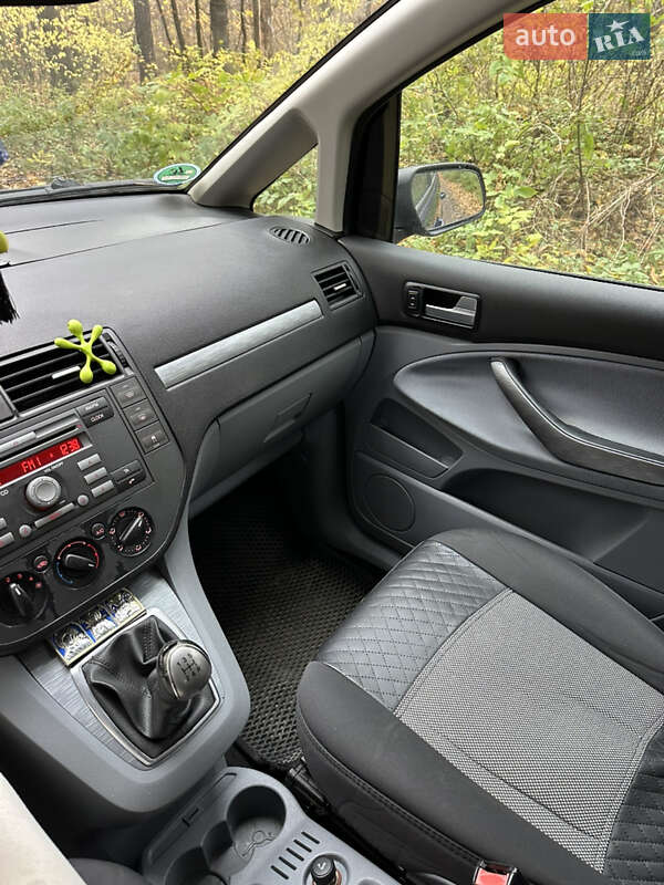 Минивэн Ford Focus C-Max 2007 в Костополе