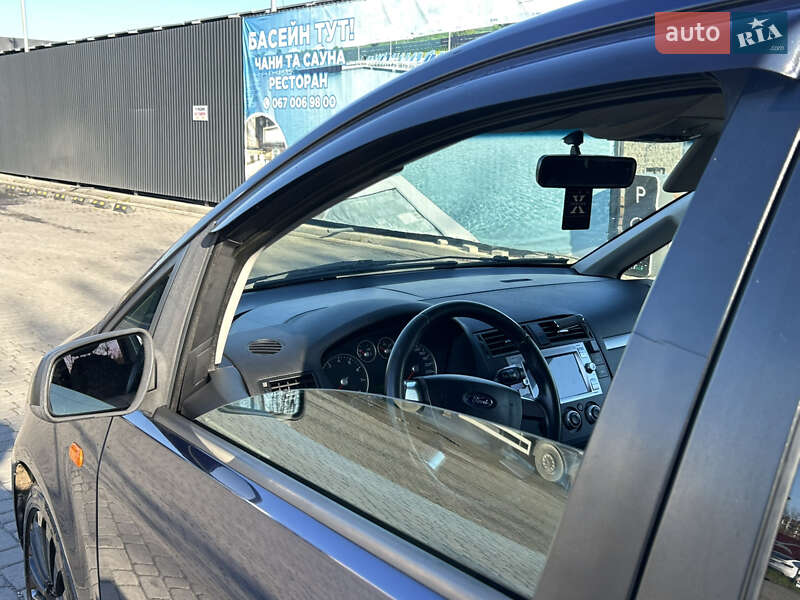 Минивэн Ford Focus C-Max 2004 в Львове