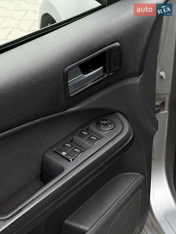 Мінівен Ford Focus C-Max 2004 в Млиніві фото 19 Мінівен Ford Focus C-Max 2004 в Млиніві