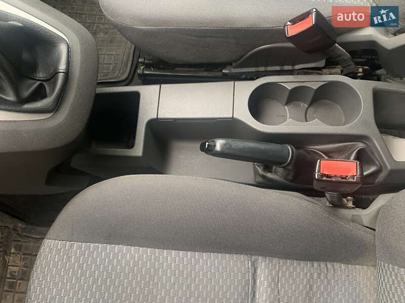 Минивэн Ford Focus C-Max 2003 в Луцке