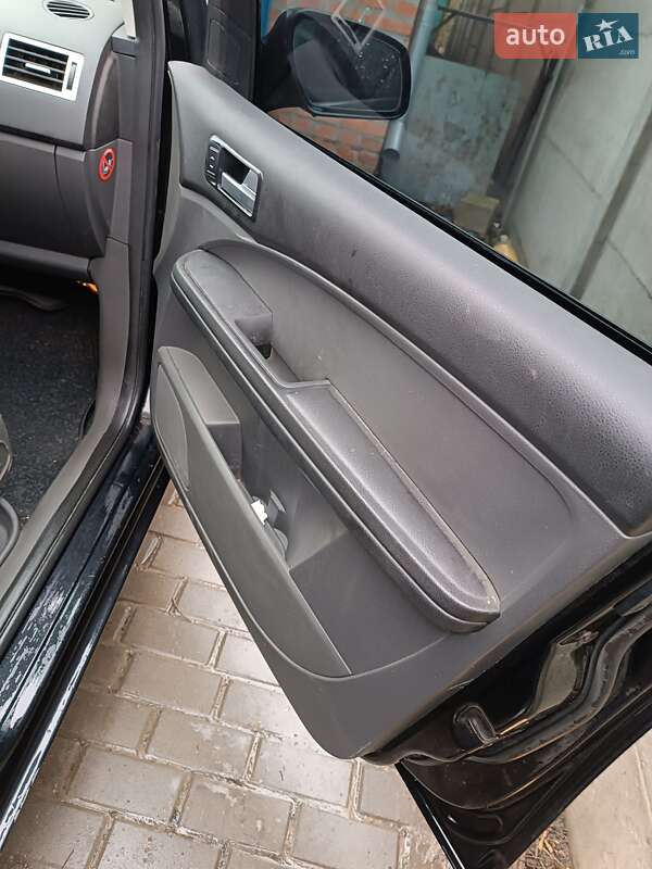 Мінівен Ford Focus C-Max 2007 в Пирятині