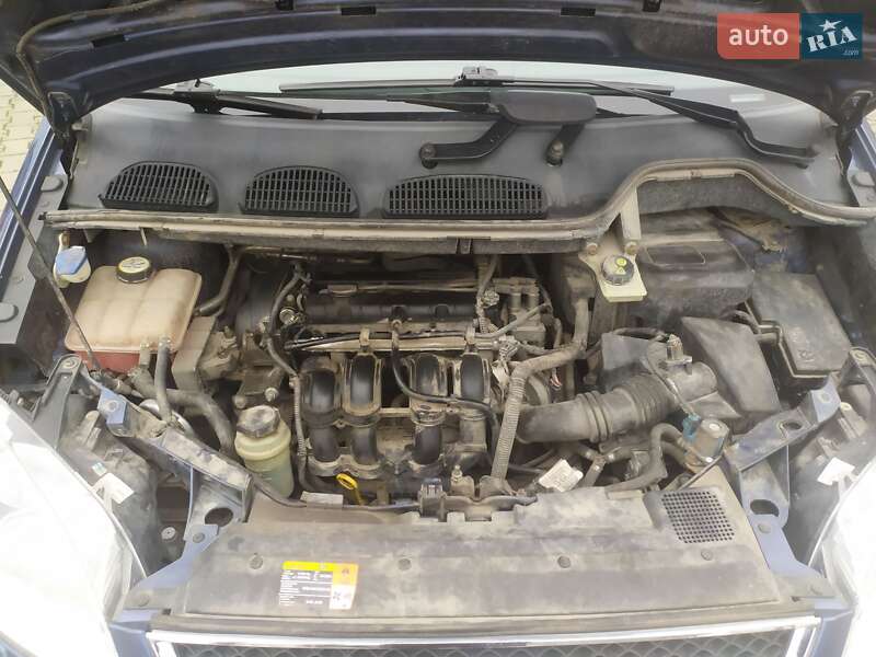 Минивэн Ford Focus C-Max 2005 в Хмельницком