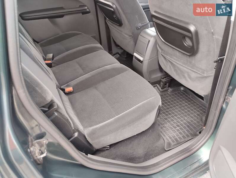 Минивэн Ford Focus C-Max 2004 в Чернигове