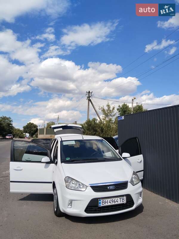 Минивэн Ford Focus C-Max 2007 в Первомайске