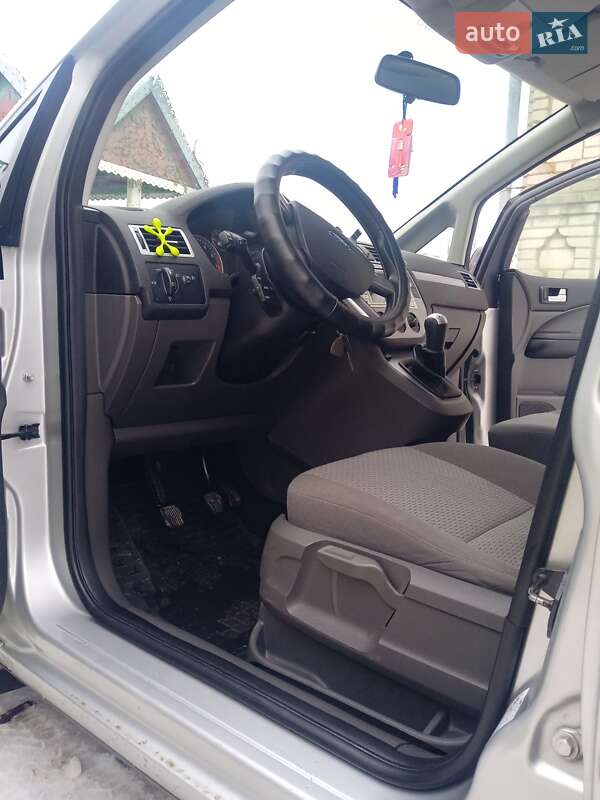 Минивэн Ford Focus C-Max 2007 в Сутисках