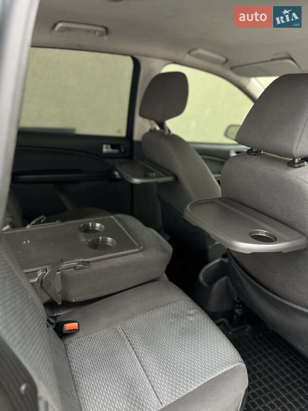 Минивэн Ford Focus C-Max 2004 в Жовкве