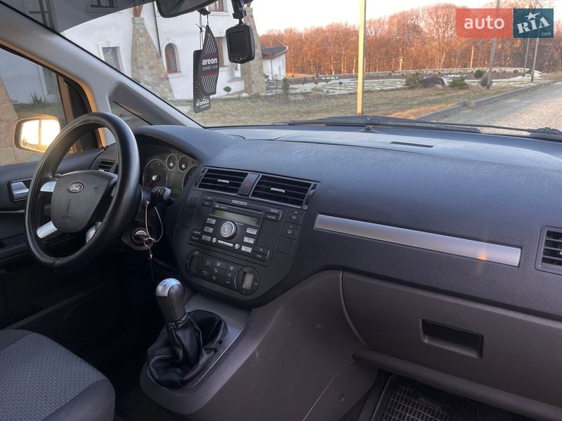 Минивэн Ford Focus C-Max 2005 в Болехове