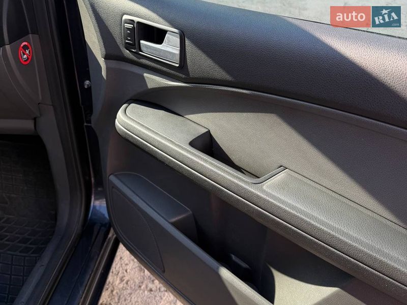 Мінівен Ford Focus C-Max 2006 в Дніпрі