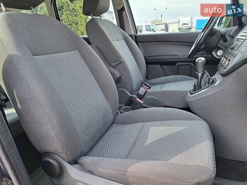Минивэн Ford Focus C-Max 2004 в Черновцах