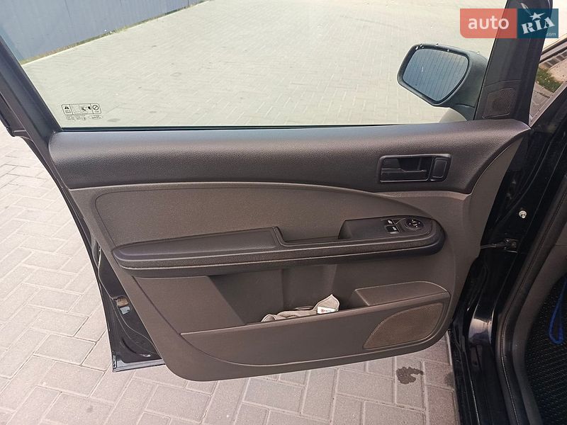Мінівен Ford Focus C-Max 2005 в Острозі