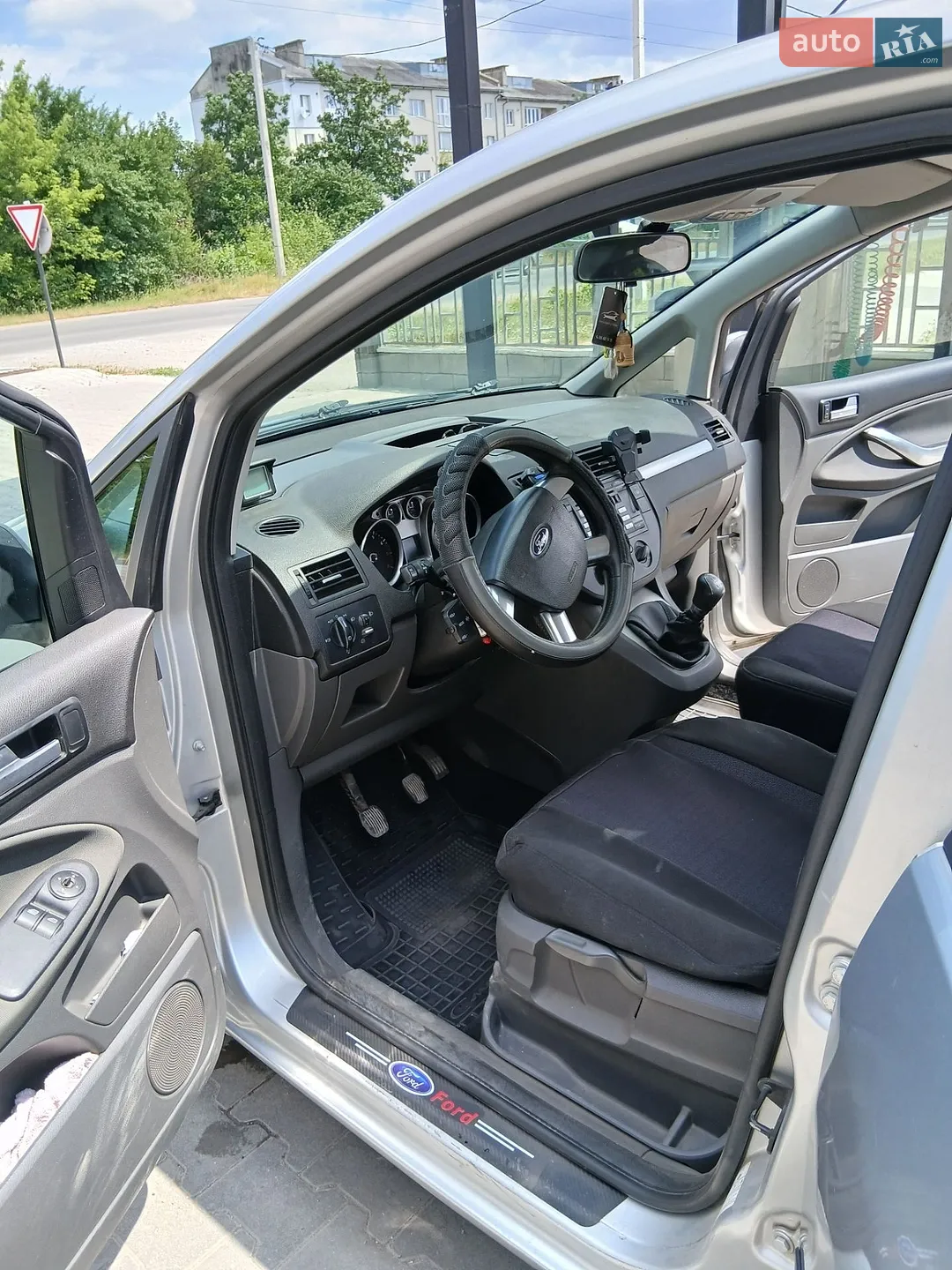 2010 Ford C-MAX - мініатюра 11