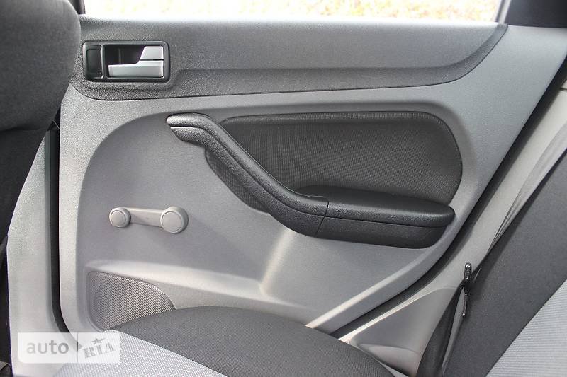 Седан Ford Focus 2010 в Днепре