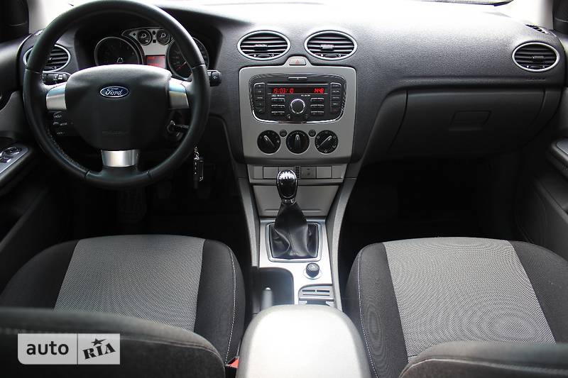Седан Ford Focus 2010 в Днепре