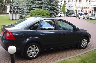 Седан Ford Focus 2012 в 