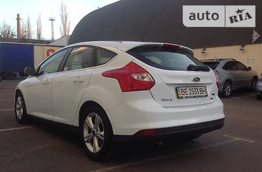 Хэтчбек Ford Focus 2014 в 