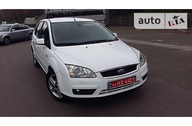 Хэтчбек Ford Focus 2007 в 