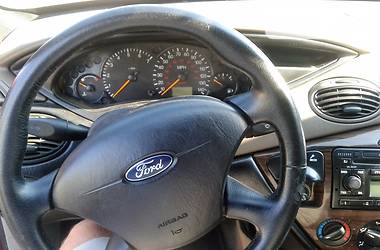 Седан Ford Focus 2000 в Тернополе