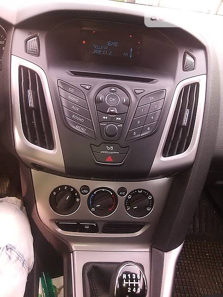 Хэтчбек Ford Focus 2014 в Львове фото 2 Хэтчбек Ford Focus 2014 в Львове