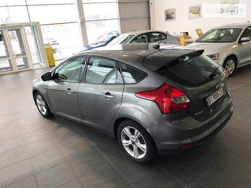 Хэтчбек Ford Focus 2013 в Полтаве