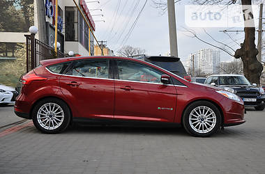 Хетчбек Ford Focus 2015 в Одесі